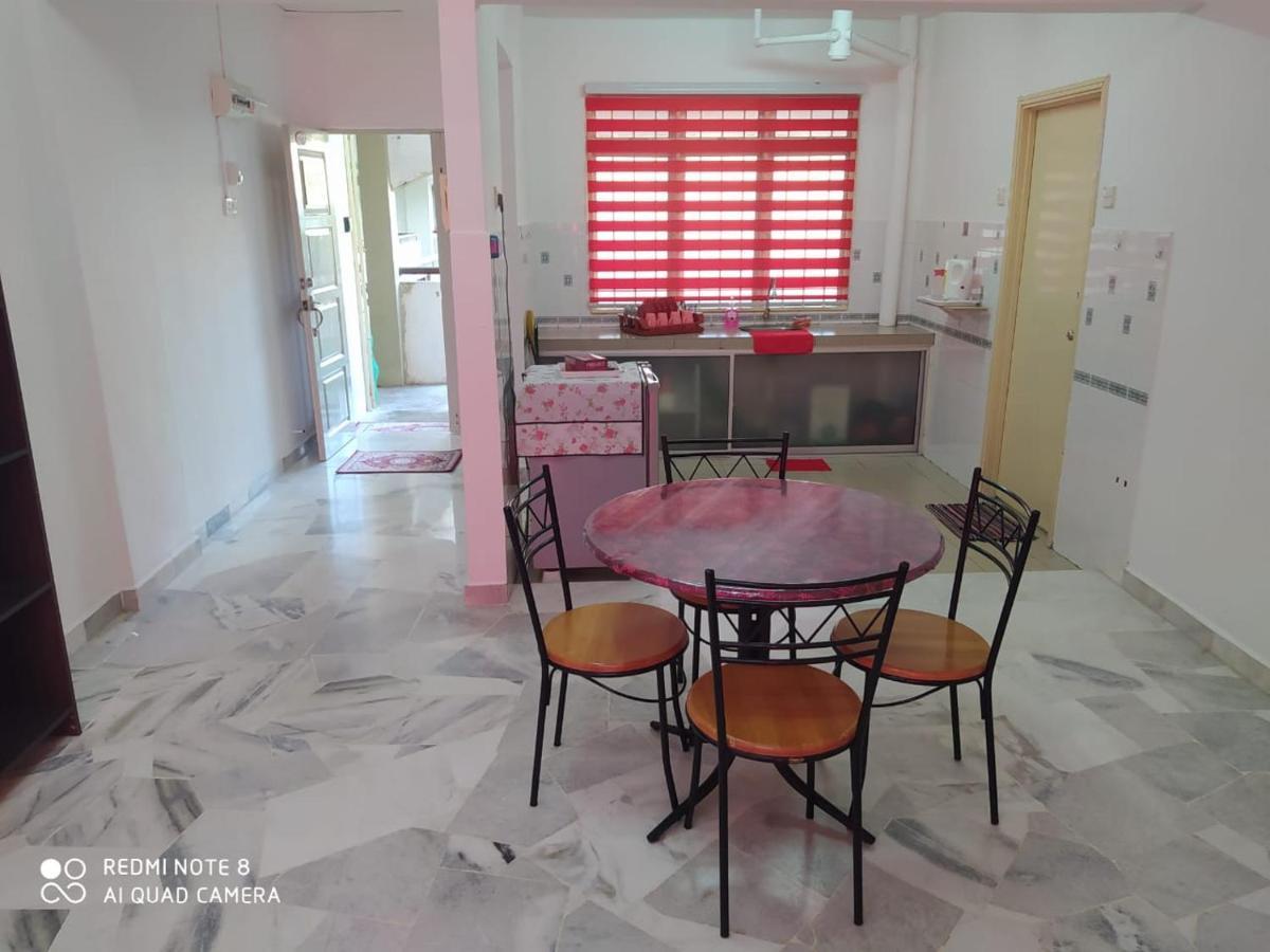 Pd Laguna Homestay Red Port Dickson Exterior foto